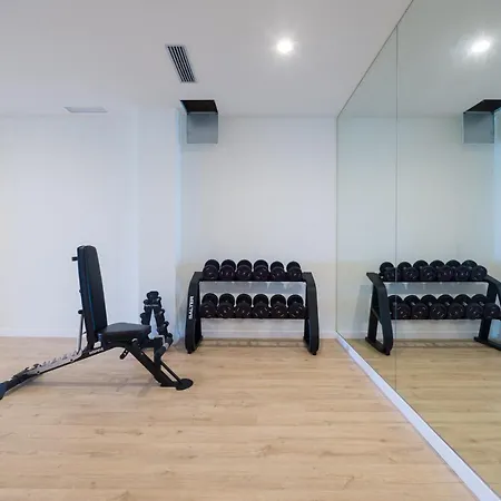 Sofia Navarro Bello, 1 P2 E 公寓